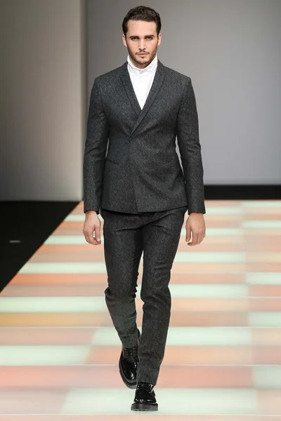 Look 66